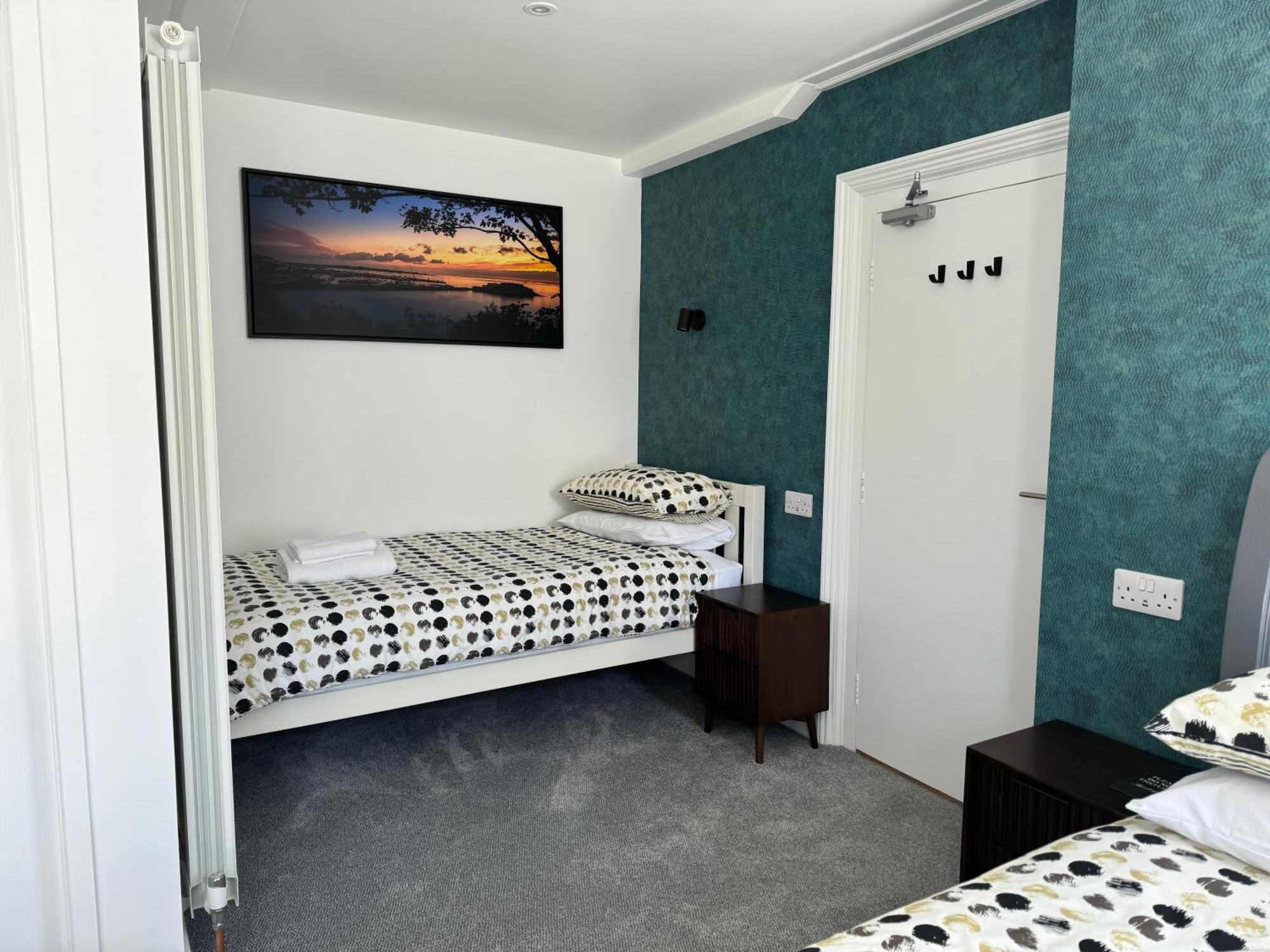 St Georges Guest House Saint Peter Port Exterior foto